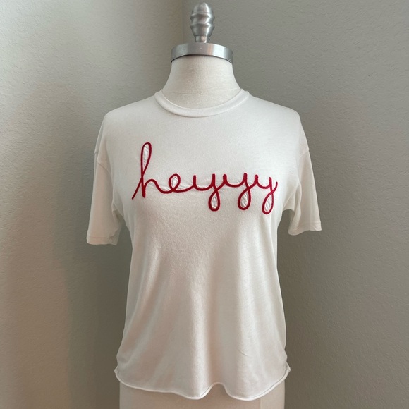 AMERICAN EAGLE ‘heyyy’ Tee - Picture 2 of 7